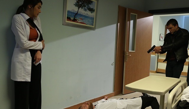 Savaşı zenginler çıkarır ama fakirler ölür.*