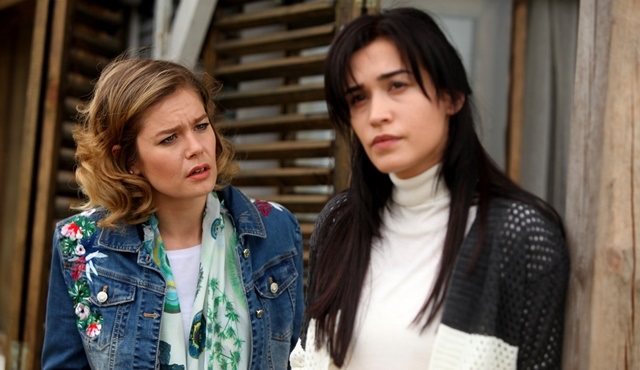 Life Song | Melek searches for baby Bahar
