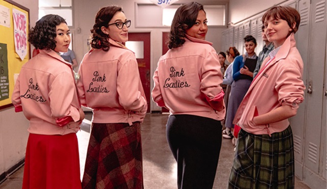 Grease'in uzantı dizisi Grease: Rise of the Pink Ladies 6 Nisan'da başlıyor!
