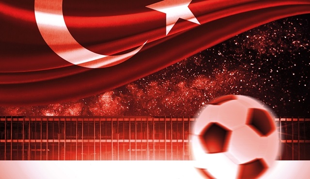 UNIQ Açık Hava Sahnesi’nde UEFA EURO 2016 heyecanı!