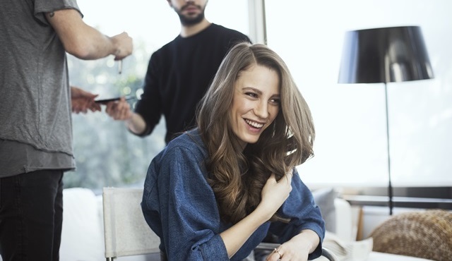 Serenay Sarıkaya, Head&Shoulders’ın yeni reklam filminde #bilinistedim diyor!