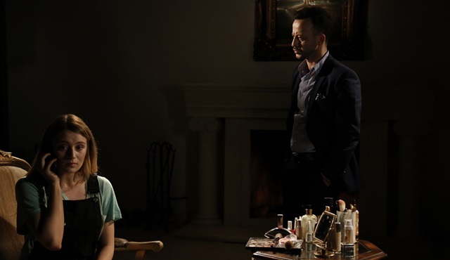 Heartbreak | Cemil has Nazlı with no intentions of letting her go!