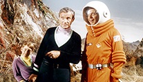 Netflix, Lost in Space dizisini yeniden çekecek