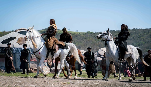 Diriliş: Ertuğrul wants to move to the Byzantine Border