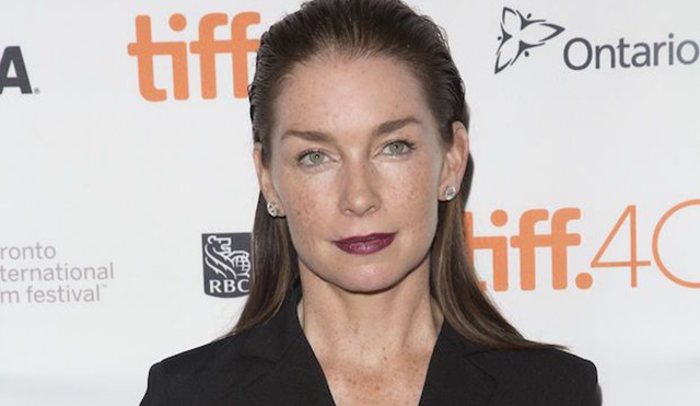 Eyewitness başrolünü buldu: Julianne Nicholson