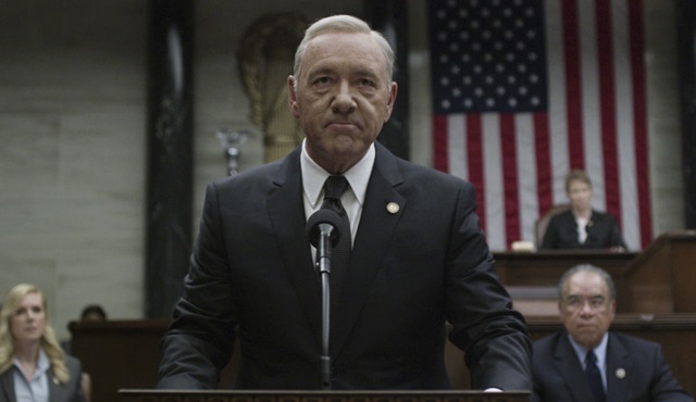 Netflix, House of Cards'ın prodüksiyonunu durdurdu