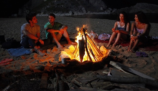 Güneşin Kızları: Selin’s revenge and Nazlı’s first date