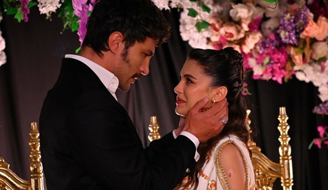 Halef: Köklerin Çağrısı dizisinde romantik nişan gecesi!