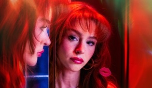 Jasmine dizisi 12 Aralık’ta HBO Max'te!