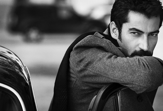Bir gülüşe dünyayı sığdıran adam: Kenan İmirzalıoğlu