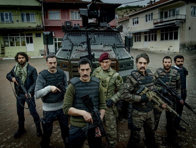 İsimsizler - Set