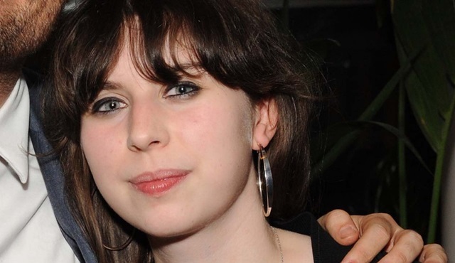 Starz'dan yeni bir kraliyet draması geliyor: Becoming Elizabeth