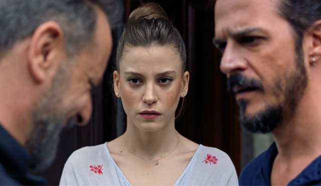 Çİ: İkili delilik
