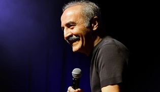 Yılmaz Erdoğan’ın tek kişilik gösterisi Münaşaka, TV'de ilk kez Star'da!