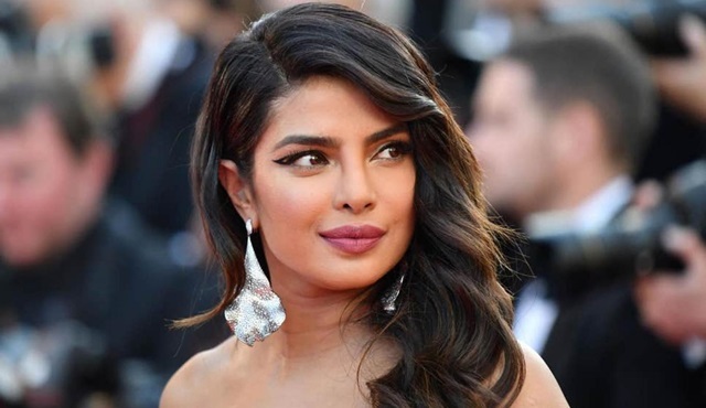 Matrix 4'un kadrosuna Priyanka Chopra da dahil oldu