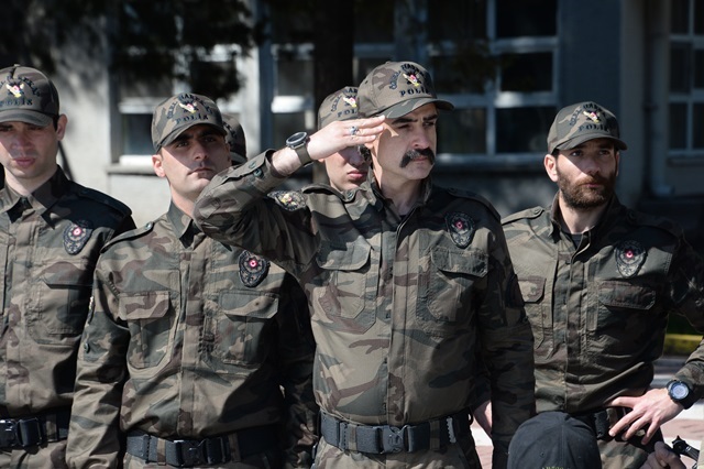 İsimsizler - Set