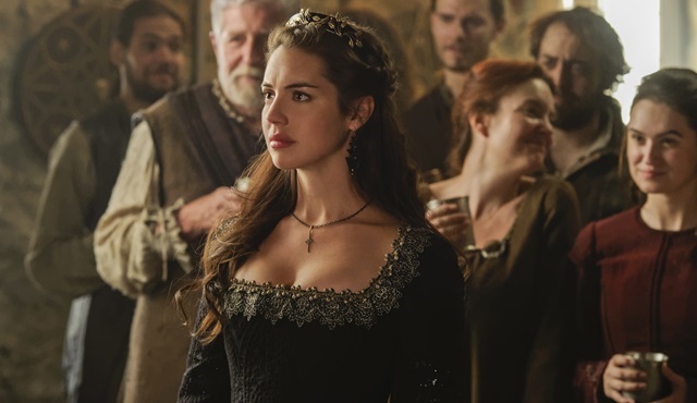 Reign 4. sezon bölümleriyle FOXLIFE ekranlarında başlıyor