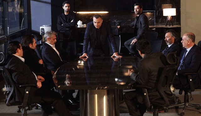 Eşkıya Dünyaya Hükümdar Olmaz, tüm kategorilerde en çok izlenen yapım oldu!