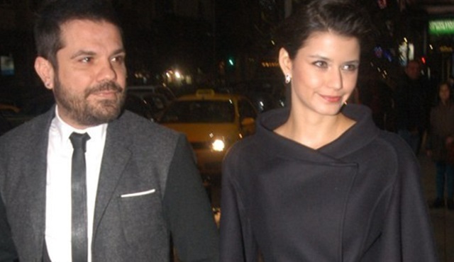 Beren Saat, Instagramdan cevap vermiş de anlayana!