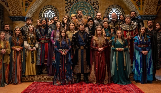 Aşk ve Taht dizisinin basın toplantısı gerçekleşti!