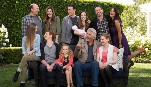 Life in Pieces, 2. sezon onayı aldı