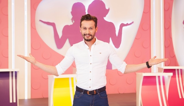 Atv'de yayınlanan “Kızlar ve Anneleri” programında yayın saati değişikliği!