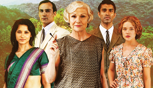 Indian Summers: Parlak bir papağan!