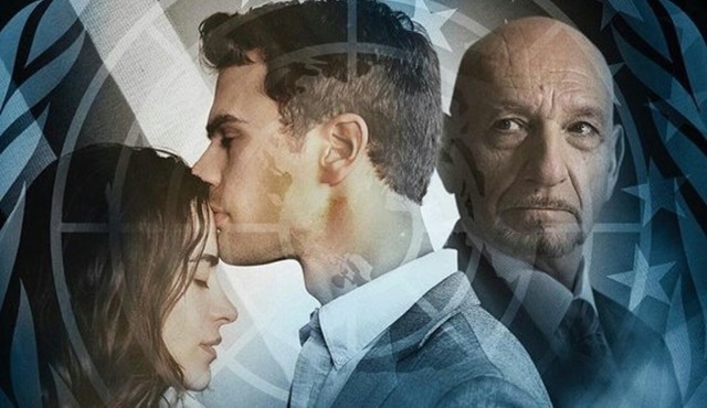 Backstabbing for Beginners (Komplo) filminin afişi yayınlandı!