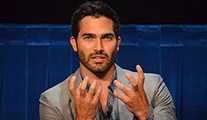 Tyler Hoechlin farklı bir Superman olmak istiyor