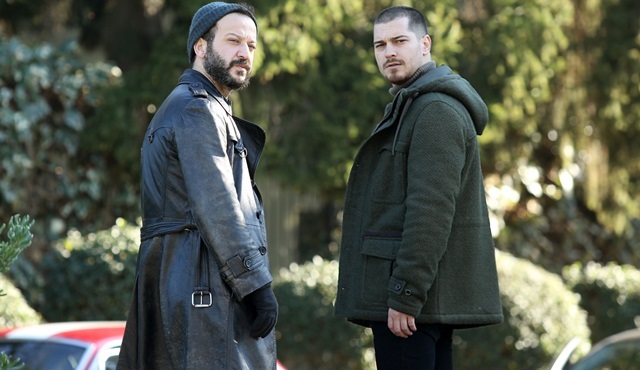 İçerde'de Sarp'ın oyunu başarılı olacak mı?