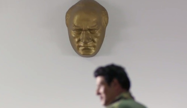 Meydan okumak, cesaret: Zeybek!