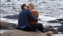 Hollywood Dedikoduları: Tom Hiddleston ve Taylor Swift öpüşürken yakalandılar!
