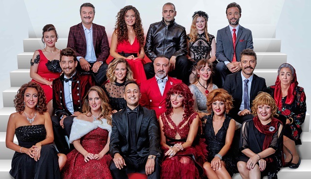 Jet Sosyete yeni sezonuyla yeni kanalı Tv8'de ekrana gelmeye hazırlanıyor!