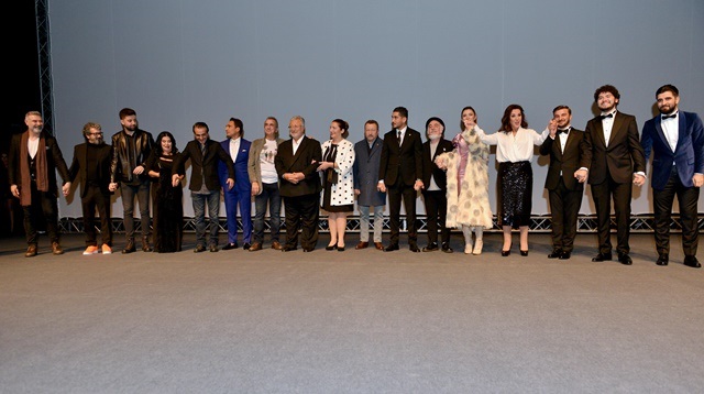 Kafalar Karışık Gala