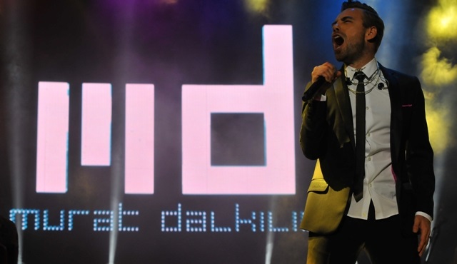 Murat Dalkılıç, Harbiye Cemil Topuzlu Açıkhava Sahnesi’nde ilk konserini gerçekleştirdi!