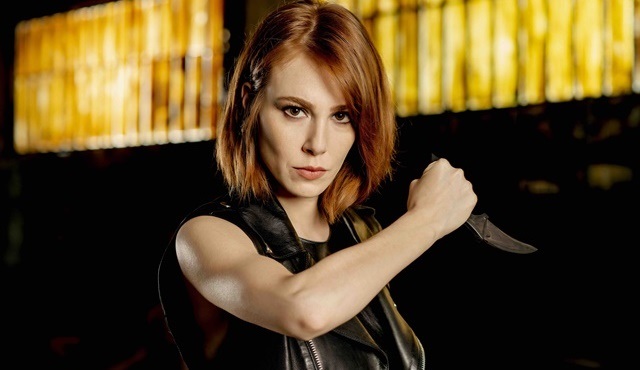 Elçin Sangu, Yaşamayanlar'da canlandıracağı karakterini Mia'yı anlattı!