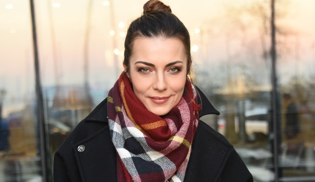 Burcu Kara'dan genç sinemacılara destek!