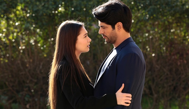 Kara Sevda'da Kemal ve Nihan aşklarından vazgeçmiyor!