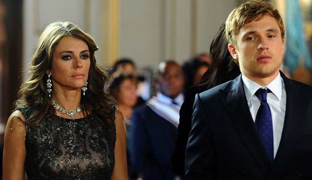 The Royals, Dizimax Drama'da devam ediyor