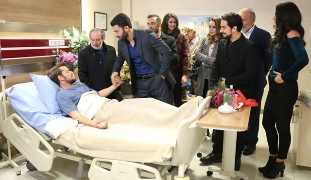 Kertenkele | Ateş is in the ICU 