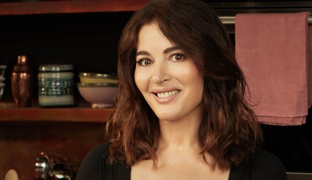 Nigella ile Pişir, Ye, Tekrar Et programı 24Kitchen ekranlarında başlıyor!