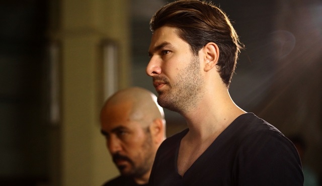 Son Çıkış: The police has an offer for Kenan, but will he accept?