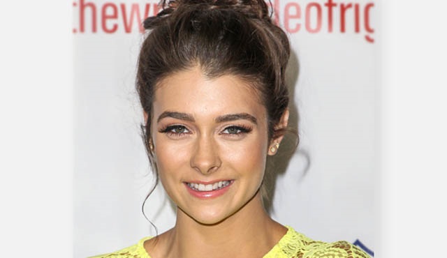 Allison Paige, The Flash'ta hangi karakteri canlandıracak?
