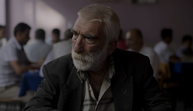 Cezmi Baskın, Murtaza filmindeki performansıyla bir ödüle daha layık görüldü!