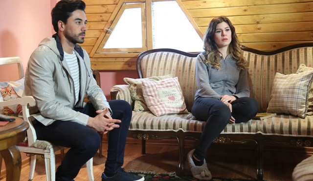 Kocamın Ailesi'nde ''Anneler Günü'' sorunsalı!