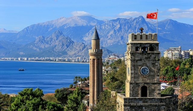 Uluslararası Antalya Film Festivali, Antalya Film Destek Fonu ödülünü başlattı!