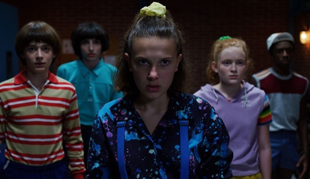 Netflix, geçtiğimiz bir yıl içinde en çok izlenen orijinal yapım filmlerini ve dizilerini açıkladı