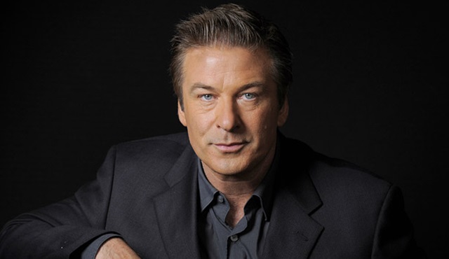 Alec Baldwin, Match Game programını sunmak için imza attı