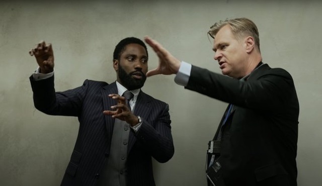 Warner Bros.'un vizyon kararı başını ağrıtmaya başladı