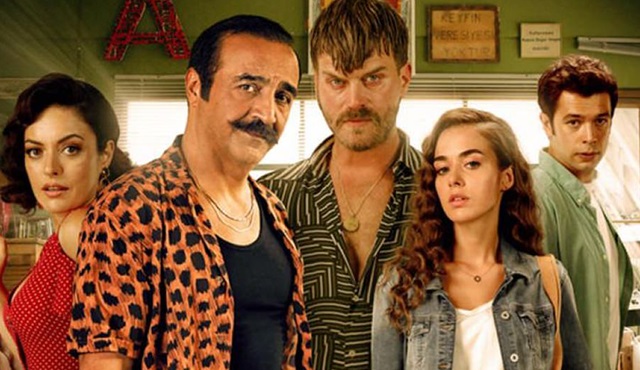 Organize İşler Sazan Sarmalı artık Netflix'te!